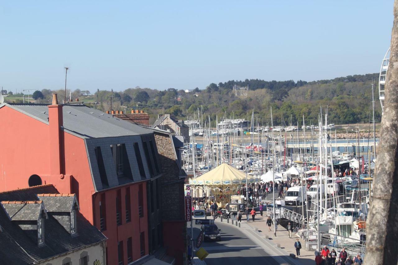 Gites Du Port Paimpol Kültér fotó